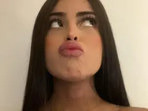 Myfreecams Adult Webcams of Petitesweet_
