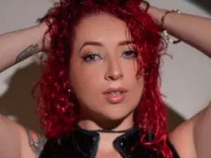 Myfreecams Nude Webcam of RoxanneStorms