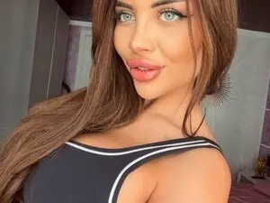 Myfreecams Live Porn of MoniCeleste