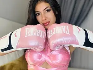 Myfreecams Free Porn Cam of Isa_hernandez