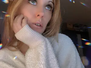 Myfreecams Live Sex Cam of Tabby_69
