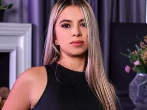Myfreecams Free Porn Cam of Martina_ferer