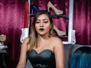 Myfreecams Sex Chat of SaraBDSM