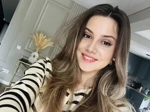 Myfreecams Live Sex Cam of NellieCutest