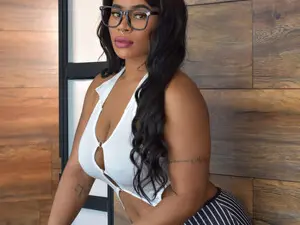 Myfreecams Adult Webcams of Dakotadesire_10