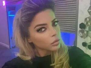 Myfreecams Adult Webcams of SarahLyne