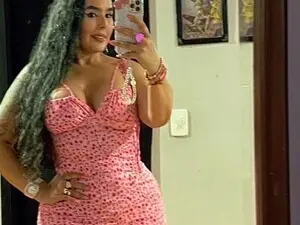 Myfreecams Free Live Porn of Vanesiux