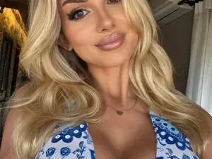 Myfreecams Live Porn of CorneliaBaby
