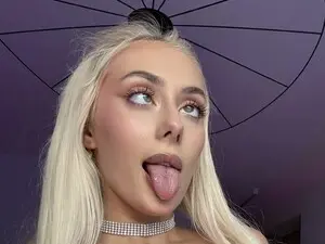 Myfreecams Adult Webcams of Loren_Wood