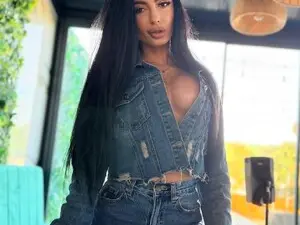 Myfreecams Adult Webcam of PureMadison