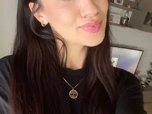 Myfreecams Live Sex Cam of ValexieLux