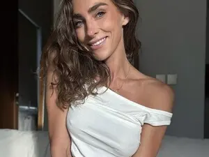 Myfreecams Live Sex of HelloViv