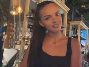 Myfreecams Live Sex of CarolinaPetra