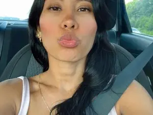 Myfreecams Free Live Porn of Lizzy_squirt