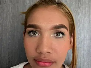 Streamate Sex Cam of Lotuscayena