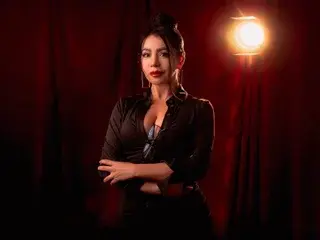 Streamate Adult Video Chat of Helen_Hardd