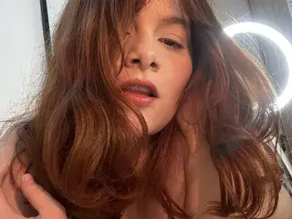 Streamate Best live sex cam show of Aleva_freckled