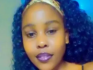 Streamate Live Sex Cam of CurvyBootiliscious88