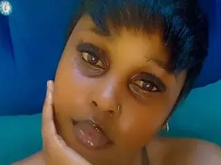 Streamate Free Porn Cam of CurvyBootiliscious88
