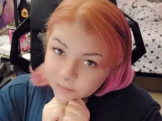 Streamate Adult Webcams of SlimeKittyTv