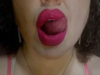 Streamate Private Sex Chat of CurvyKatty40DD
