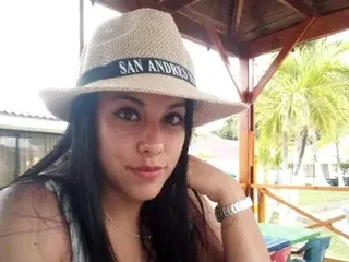 Streamate Sex Cam of ChloeDivine111