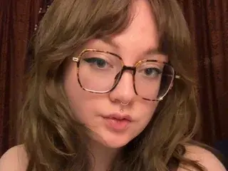 Streamate Free Porn Cam of QuinnieKat