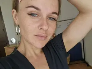 Streamate Best live sex cam show of MaribelRiverr