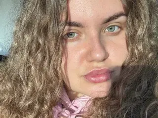 Streamate Watch Live Sex Cams of SincereGrace