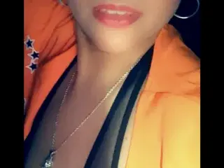 Streamate Free Porn Cam of MixedBBWQueen