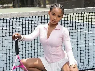Streamate Live Porn of NayaBenely