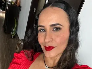 Streamate Best Webcam of SaraCharmy