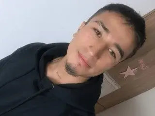 Streamate Watch Live Sex Cams of DreamHoneySJ