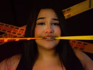 Streamate Free Porn Cam of AlisRiven