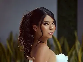 Streamate Best live sex cam show of LannaSaenz