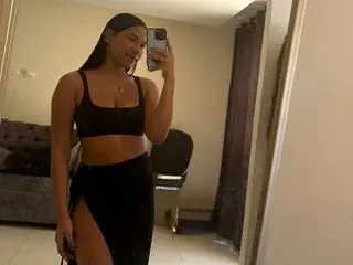 Streamate Free Porn Cam of Aratnzacute