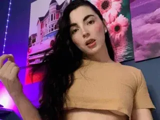 Streamate Free Porn Cam of miaBombardi303