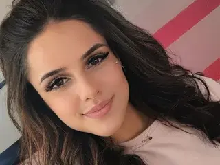 Streamate Best live sex cam show of SeniGrandee