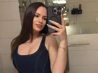 Streamate Free Porn Cam of JESSIYCAxo