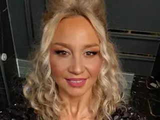 Streamate Best live sex cam show of MerlynXX