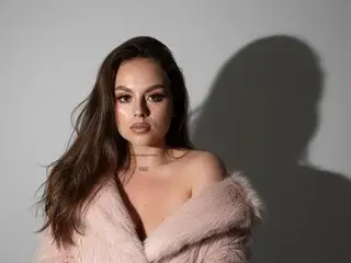 Streamate Live Sex of Natti_bluee