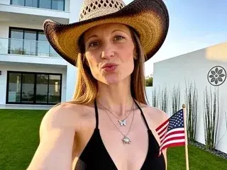 Streamate Sex Chat of MissIvySinclair