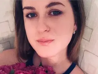 Streamate Watch Live Sex Cams of Luna_ria
