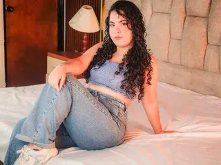 Streamate Watch Live Sex Cams of NicolleOverton