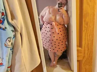 Streamate Free Porn Cam of BBWgoddess34