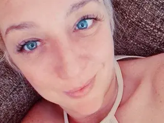 Streamate Best Webcam of LizaLive