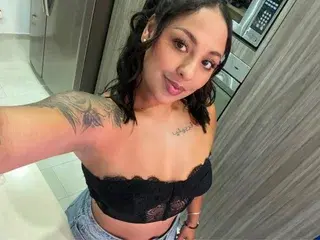 Streamate Live Sex of LunaaCollinss