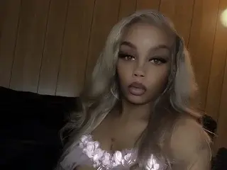 Streamate Nude Webcam of PrettyCherryXX