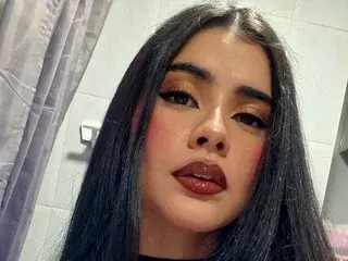 Streamate Free Porn Cam of DashaRodriiguez