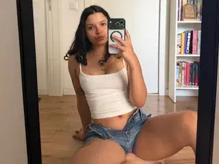 Streamate Sex Cam of rossilari